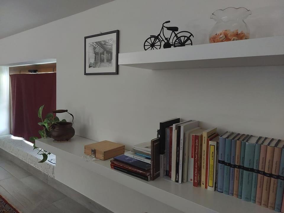 B&B Books & Bikes Buia Eksteriør bilde